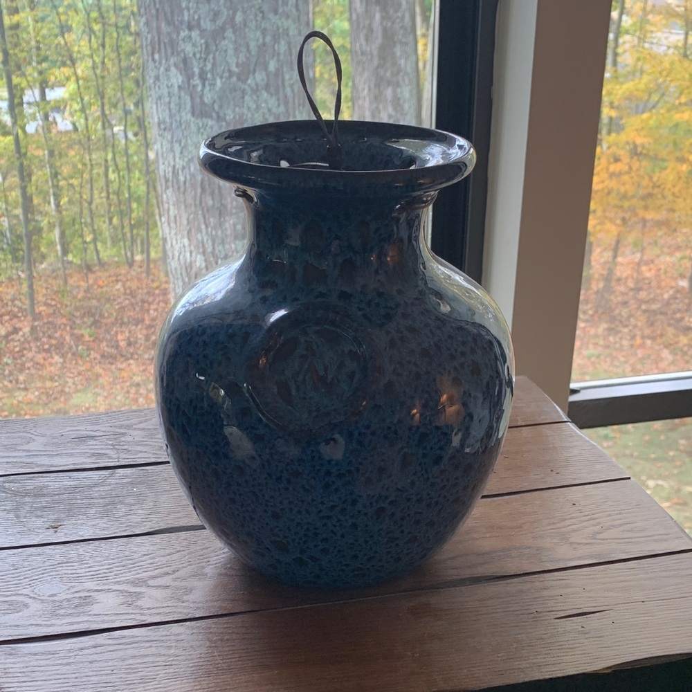 DOWNUNDER POTS Glazed blue hanging pot